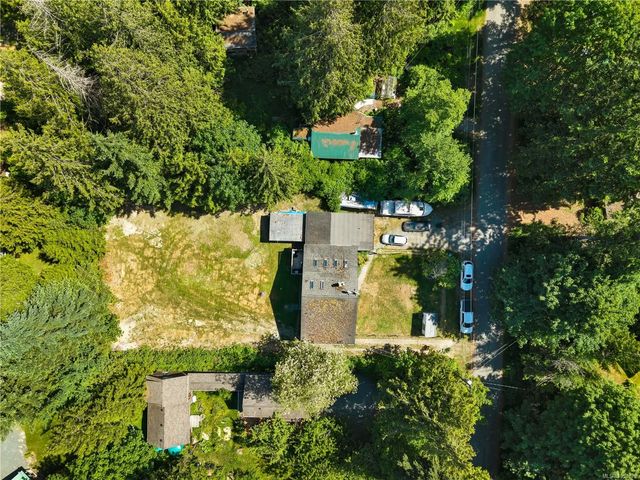 3 of 43 - 1376 Hooley Rd, Quadra Island, BC