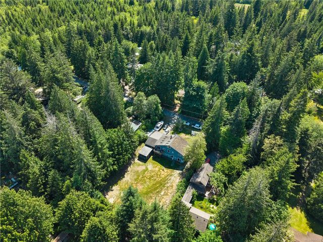 4 of 43 - 1376 Hooley Rd, Quadra Island, BC