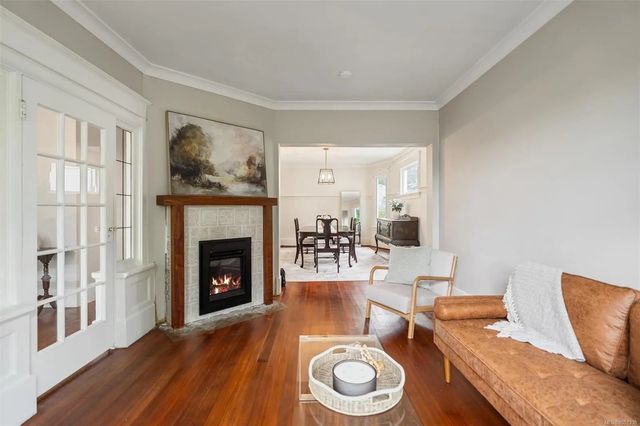 4 of 51 - 1200 Hampshire Rd, Oak Bay, BC