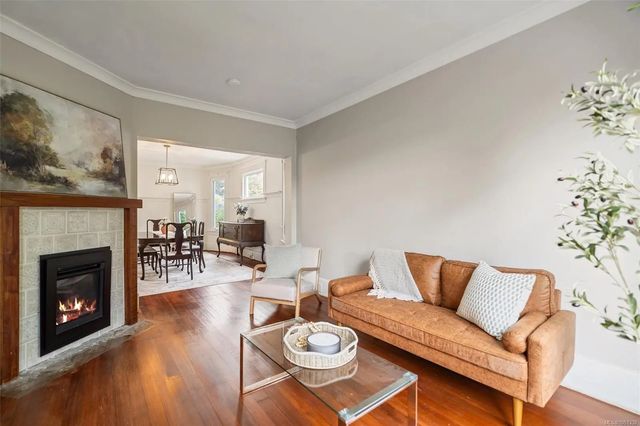 5 of 51 - 1200 Hampshire Rd, Oak Bay, BC