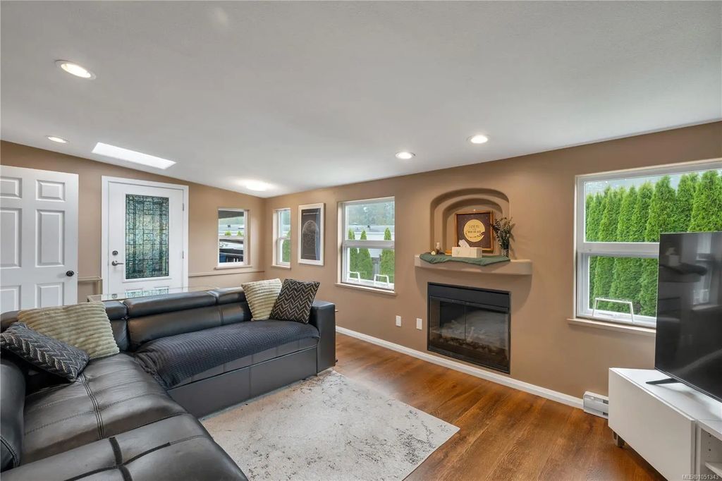 5250 Beaver Harbour Rd 81, Port Hardy
