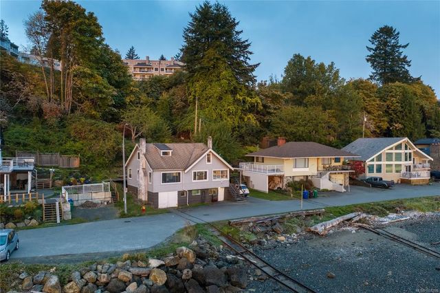 2535 Battersea Rd, Nanaimo