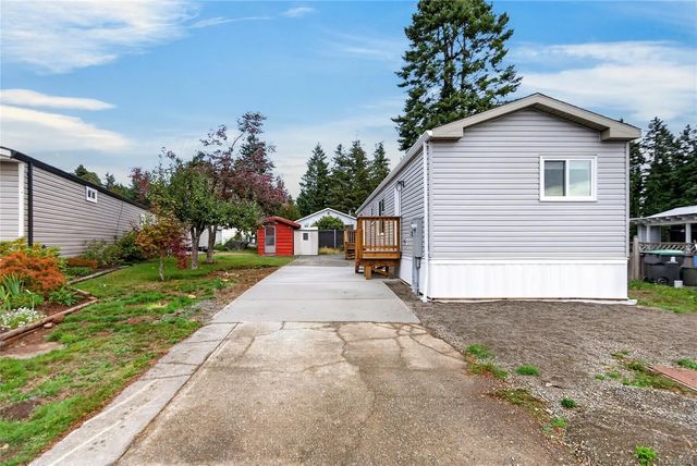 2 of 46 - 2104 Pemberton Pl, Comox, BC