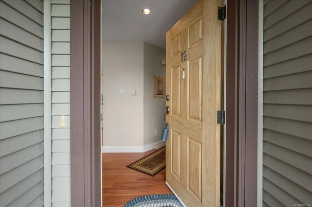 3 of 29 - 340 Young St 12, Parksville, BC