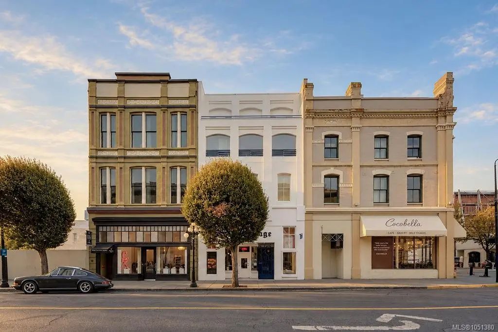 1407 Government St 302, Victoria