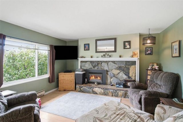 2 of 38 - 961 Trunk Rd 7, Duncan, BC