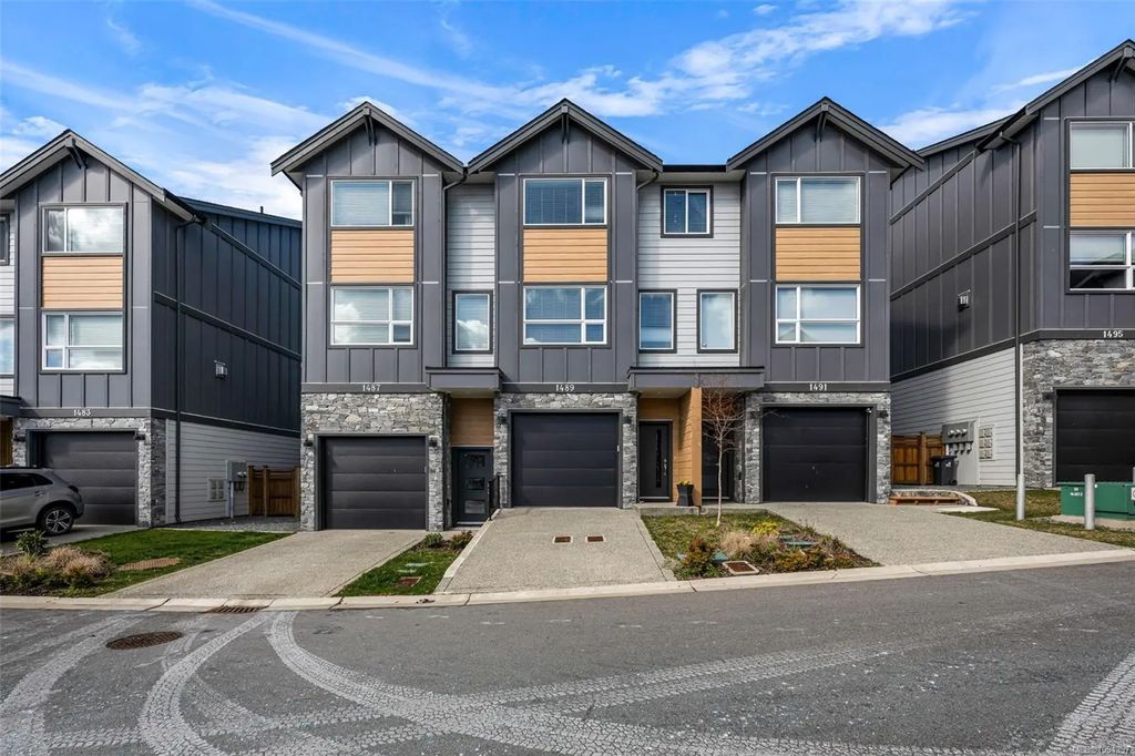 1489 Stella Lane, Langford