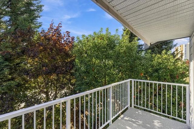 1600 Dufferin Cres 419, Nanaimo