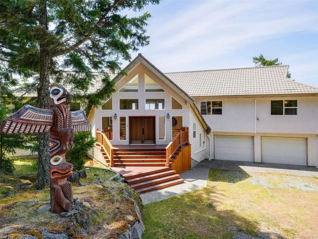2 of 53 - 560 Wilderness Pl, Sooke, BC