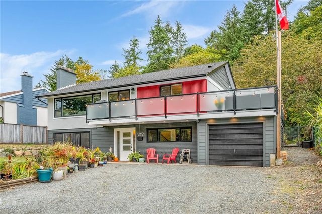 2 of 43 - 262 Villa Rd, Nanaimo, BC