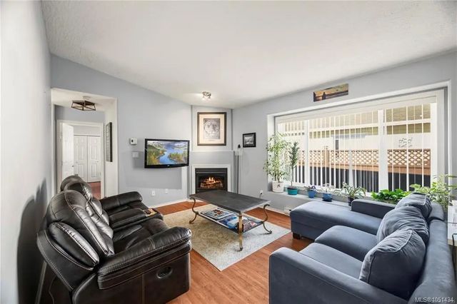 5 of 32 - 7570 Tetayut Rd 57, Central Saanich, BC