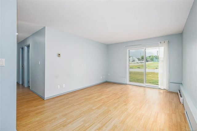 4 of 21 - 611 Macmillan Dr 107, Sayward, BC