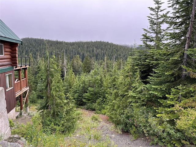 4 of 20 - 625 Arrowsmith Ridge, Courtenay, BC