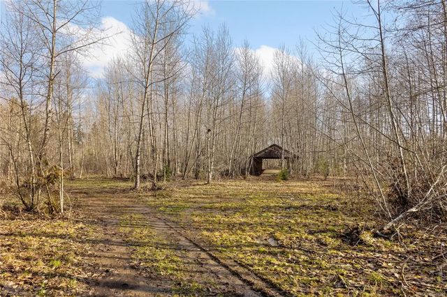 3 of 27 - 2745 Shaver Rd, Coombs, BC