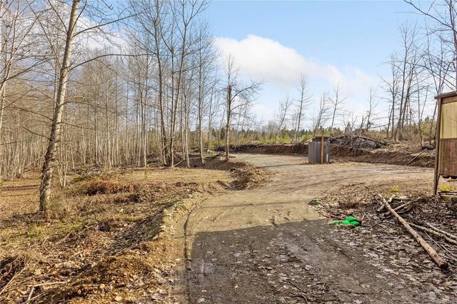 4 of 27 - 2745 Shaver Rd, Coombs, BC