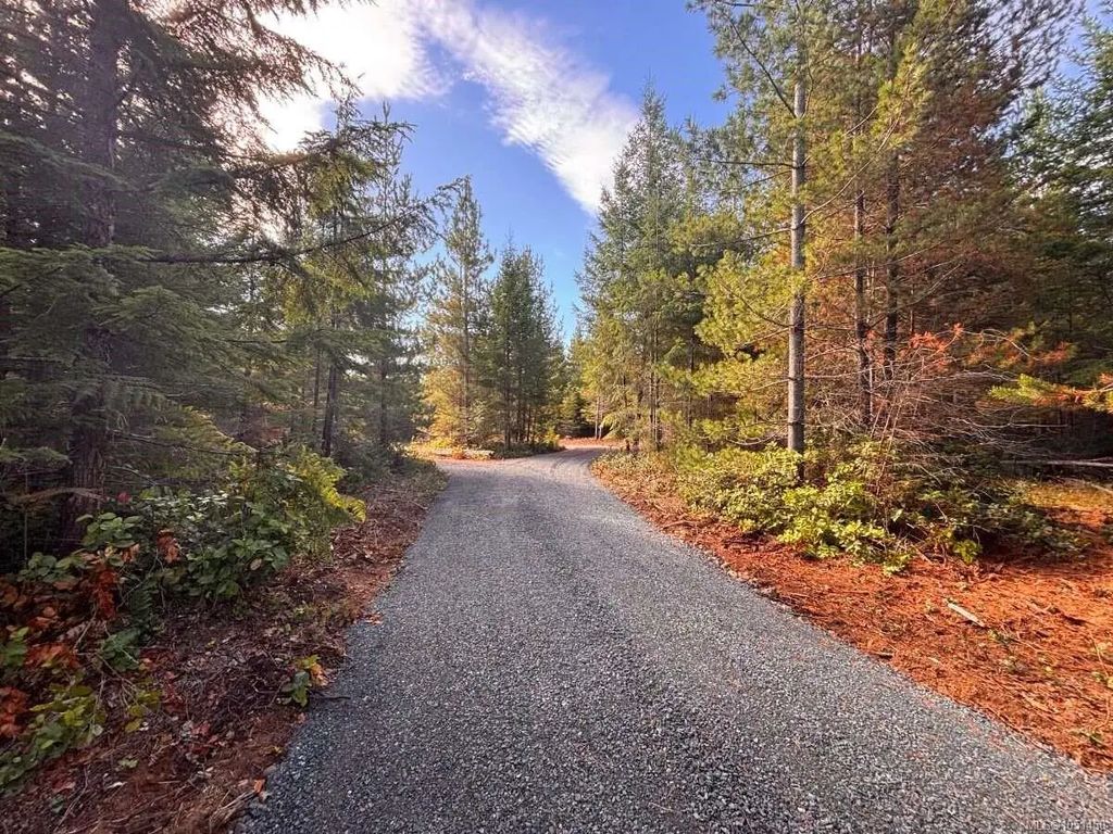 6876 Danes Rd Lot B, Denman Island