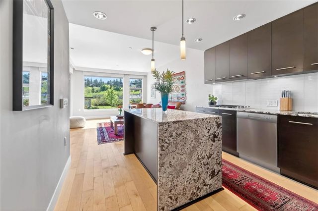 4 of 28 - 3223 Selleck Way 204, Colwood, BC