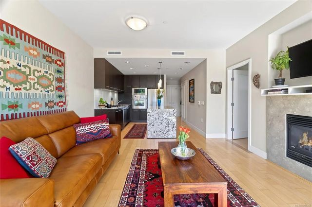 5 of 28 - 3223 Selleck Way 204, Colwood, BC