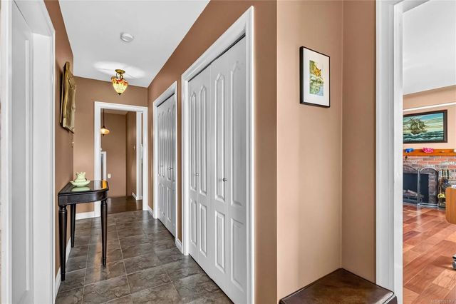 5 of 35 - 3441 Lovat Ave, Saanich, BC