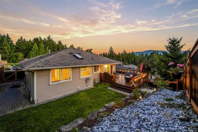 3 of 60 - 5161 Owlstone Pl, Nanaimo, BC