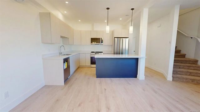 5 of 27 - 2322 Sparrow Lane, Nanaimo, BC