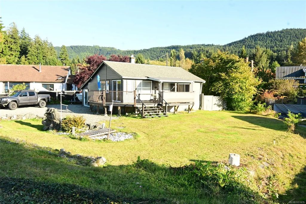 16985 Clo-oose Pl, Port Renfrew