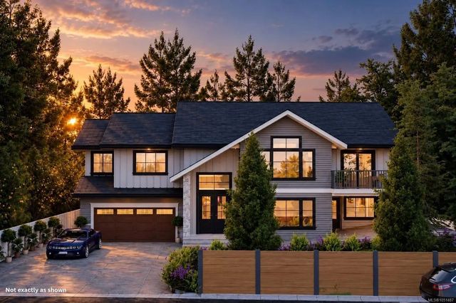 2 of 10 - 3845 Wilkinson Rd, Saanich, BC