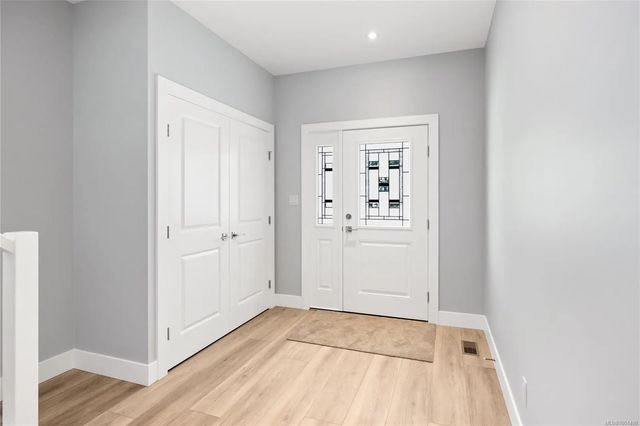 3 of 29 - 153 Elk Rd, Lake Cowichan, BC
