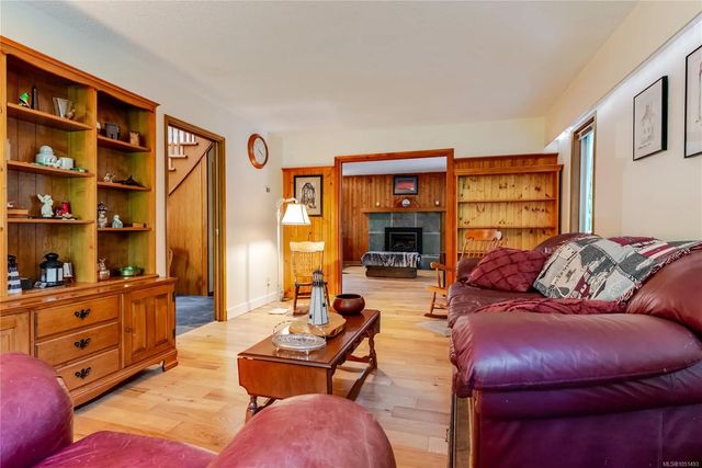 4 of 53 - 1970 Lands End Rd, North Saanich, BC