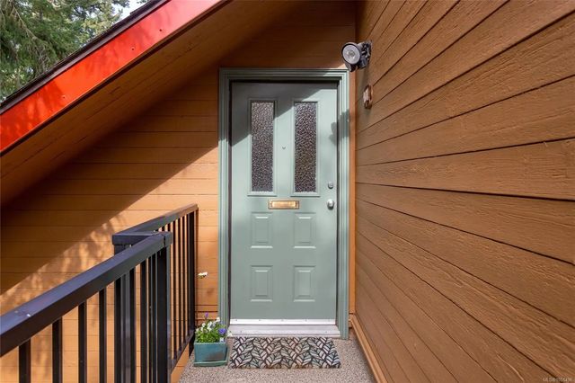 2 of 32 - 2341 Harbour Rd 401, Sidney, BC