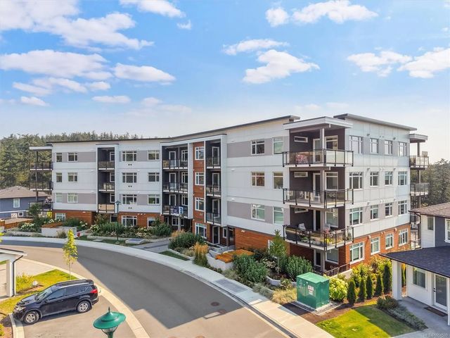 2 of 22 - 2000 West Park Lane 309, View Royal, BC