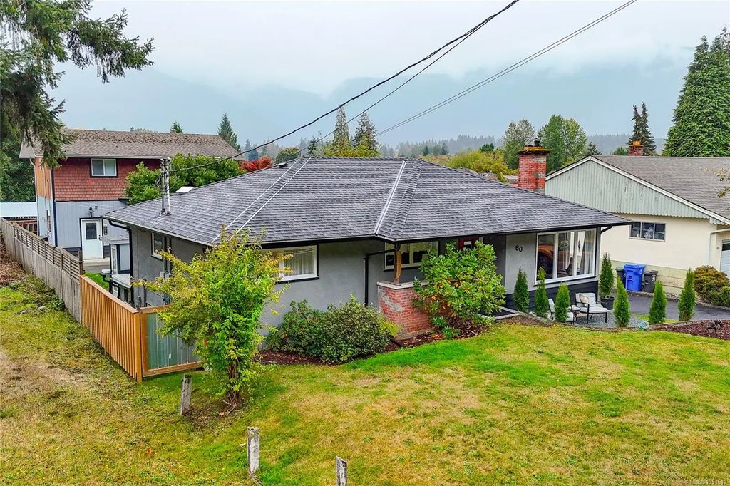 80 North Shore Rd, Lake Cowichan