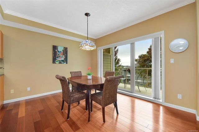 3 of 50 - 125 Aldersmith Pl 204, View Royal, BC