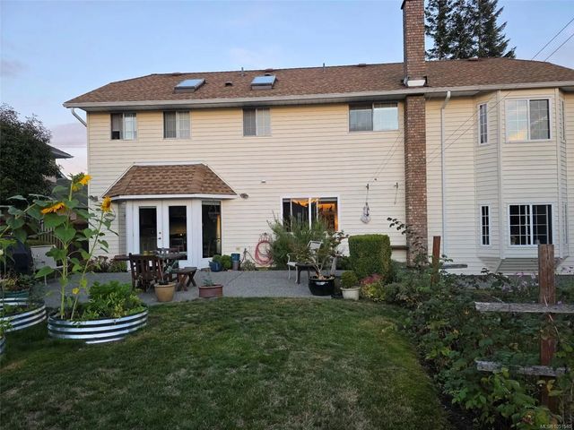 2 of 29 - 5550 Cherry Creek Rd, Port Alberni, BC
