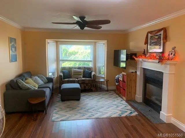 4 of 24 - 702 Hamilton Ave, Nanaimo, BC