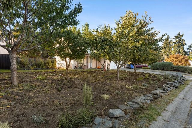3 of 46 - 3104 Laurel Grove, Duncan, BC