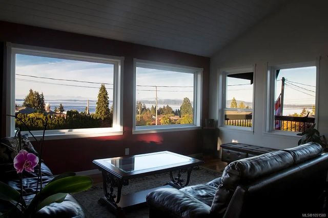 2 of 68 - 10842 Grandview Rd, Saltair, BC