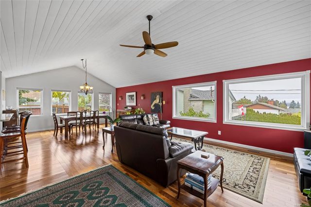 4 of 68 - 10842 Grandview Rd, Saltair, BC