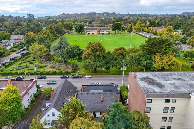5 of 41 - 1161 Newport Ave, Oak Bay, BC