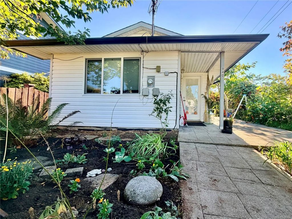 940 5th Ave, Ladysmith