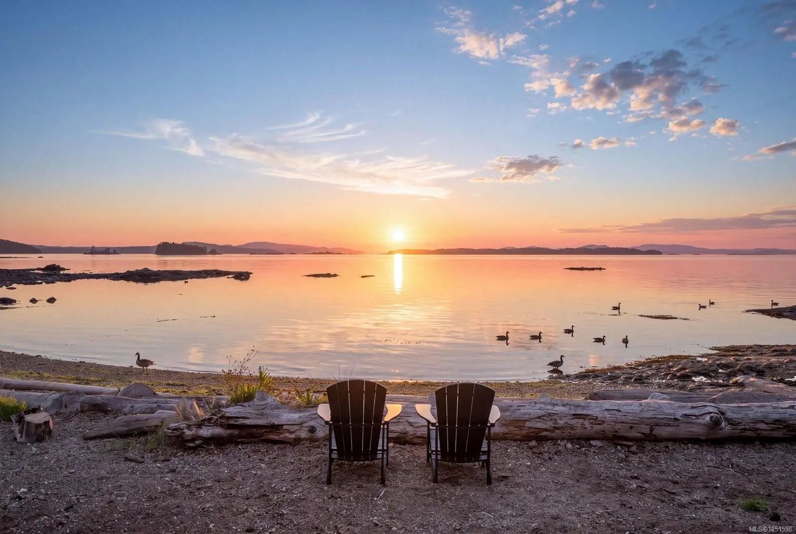 MLS #1051598 for Sale at 2525 Rothesay Ave 3, in the city of Sidney, V8L 2B9