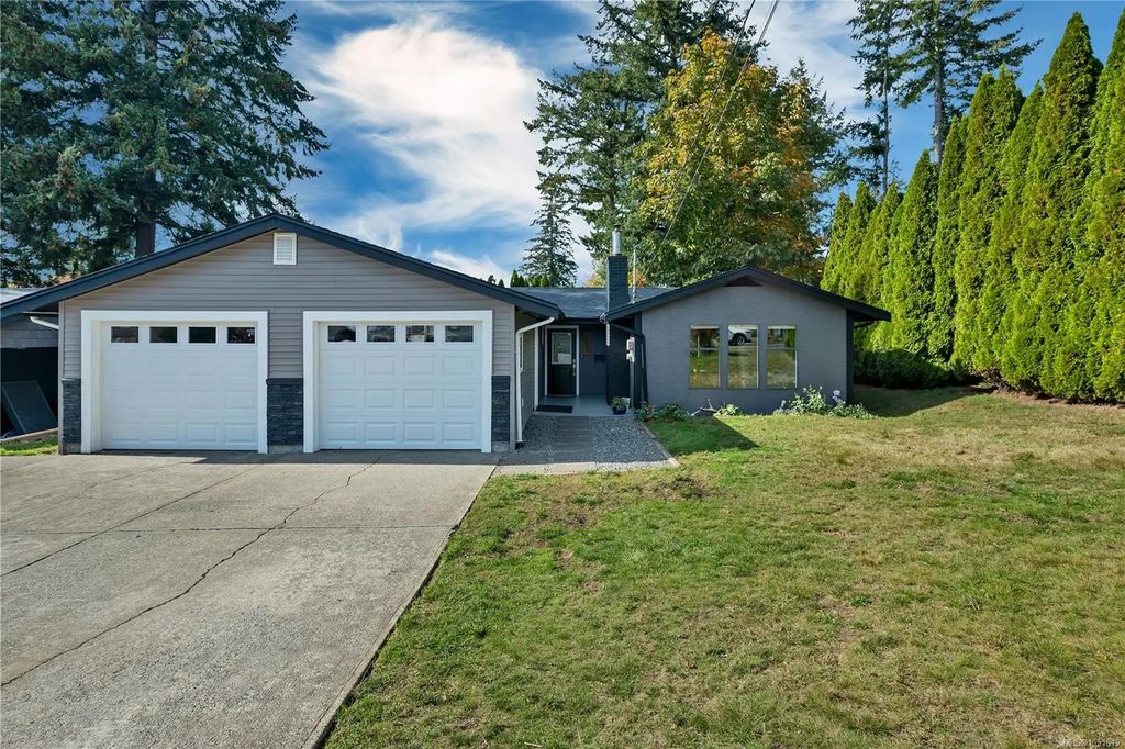 756 Kalmar Rd, Campbell River