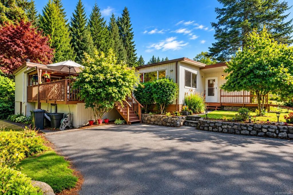 5838 Blythwood Rd 13, Sooke