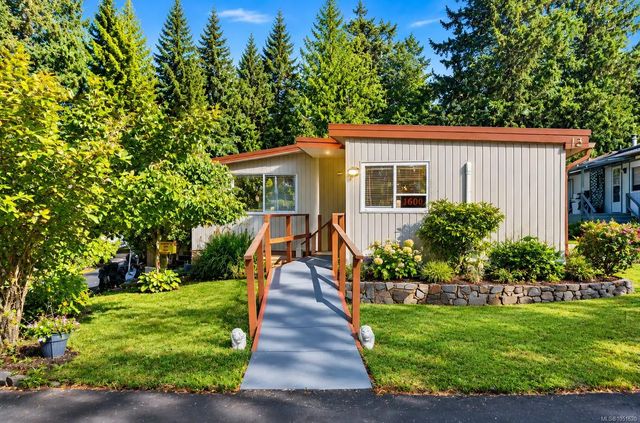 2 of 34 - 5838 Blythwood Rd 13, Sooke, BC
