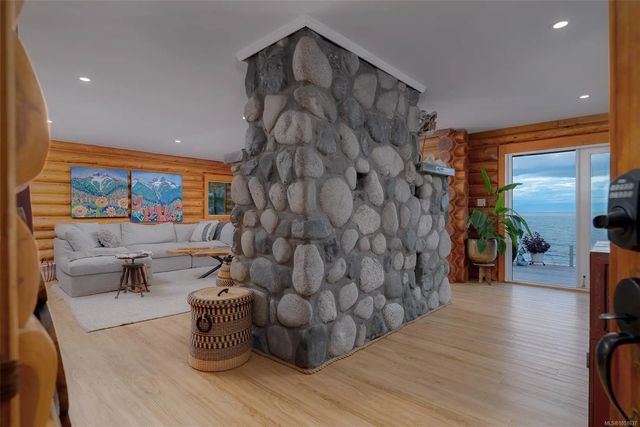 5 of 50 - 1388 Reef Rd, Nanoose Bay, BC