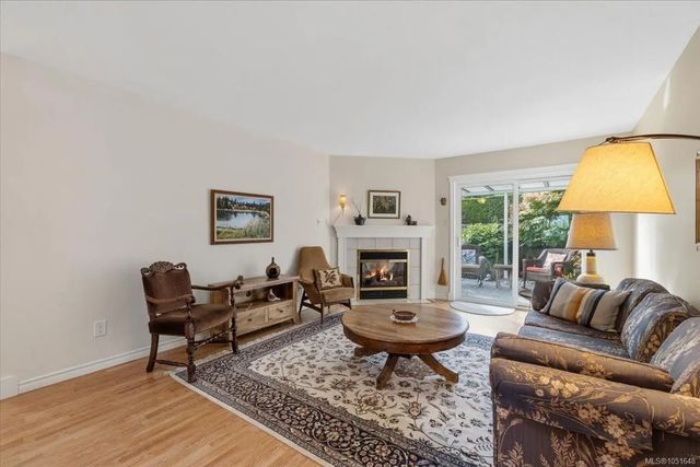 3 of 32 - 240 Stanford Ave E 106, Parksville, BC