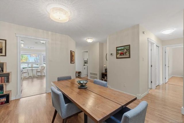 5 of 32 - 240 Stanford Ave E 106, Parksville, BC