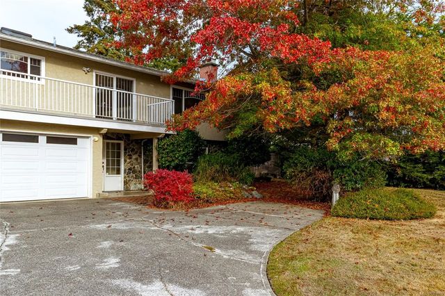 3 of 67 - 7956 Arthur Dr, Central Saanich, BC