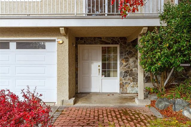 4 of 67 - 7956 Arthur Dr, Central Saanich, BC