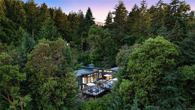3 of 71 - 977 Grandview St, Duncan, BC